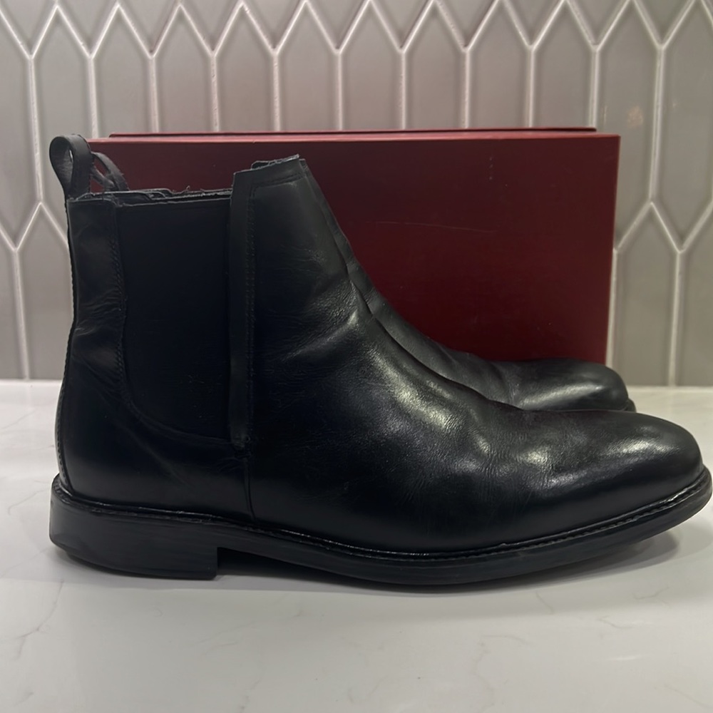 Nice Cole Haan boots. - Picture 4 of 5